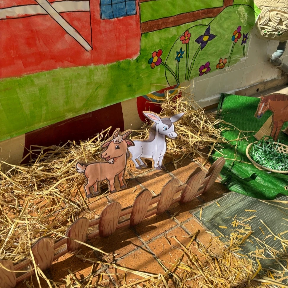 DESCUBRIMOS LOS ANIMALES DE LA GRANJA 4 61eeff 693d2578bb264896b93d1f141b3c68e4mv2