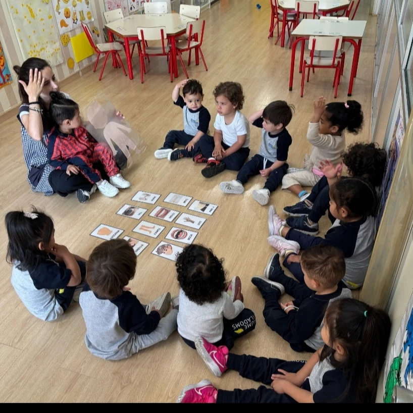 61eeff ba11f07e1711469399d1f90dec1fe2f6mv2